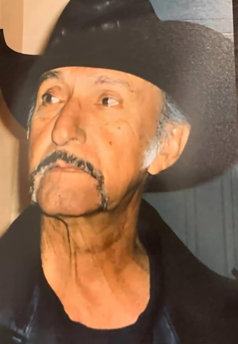 Photo of Jesus Saldierna