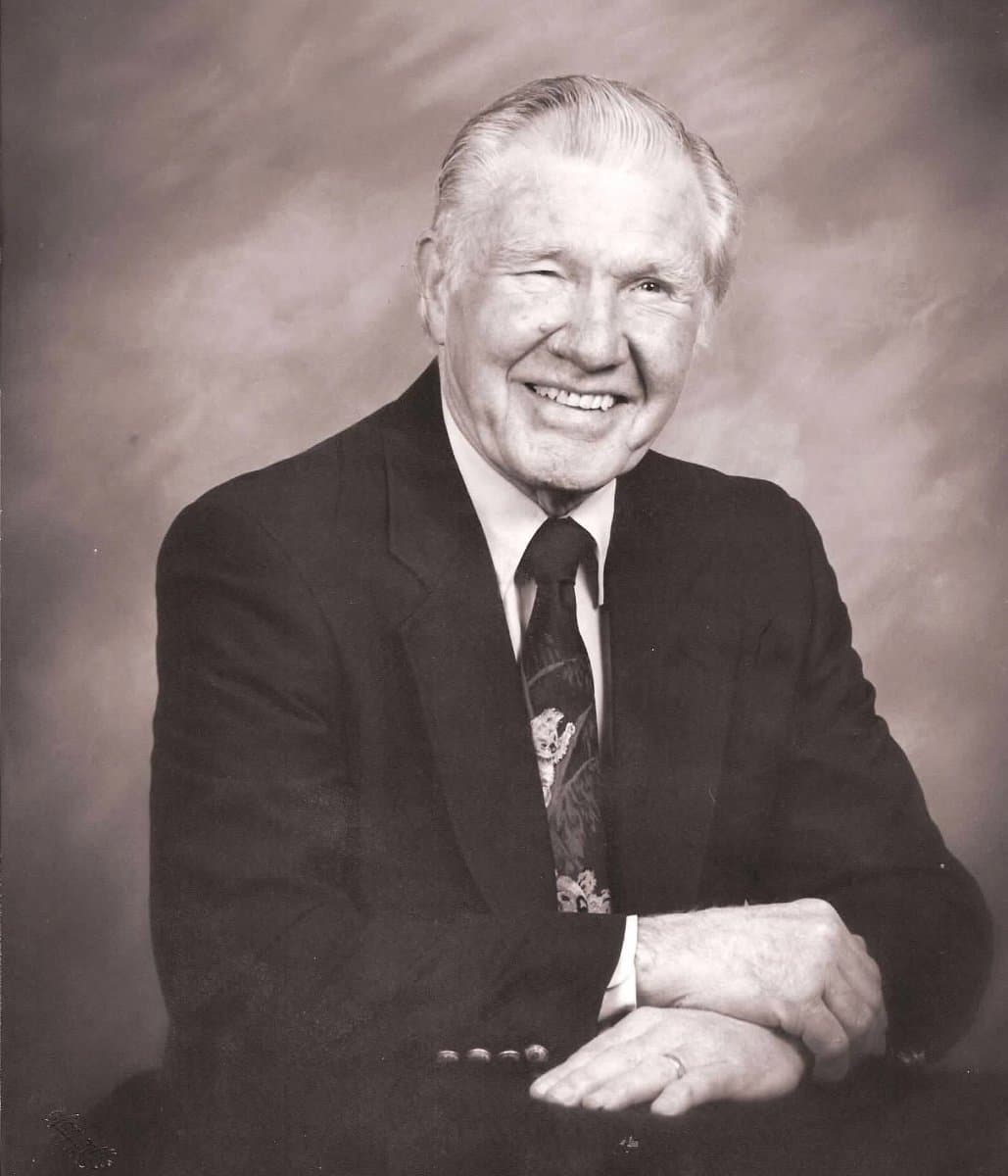 Photo of Lawrence Mesbergen
