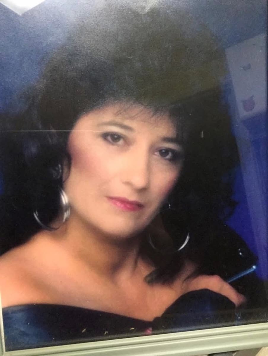Photo of Carrolyn J. Schollian Ostuni