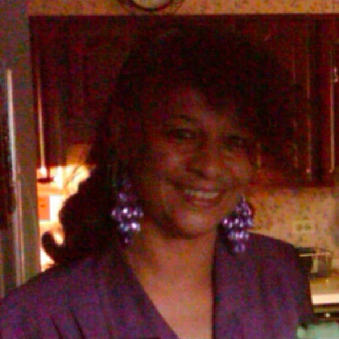 Photo of Linda ward