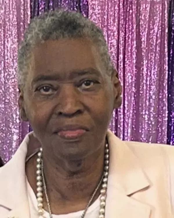 Photo of Retta Shaw