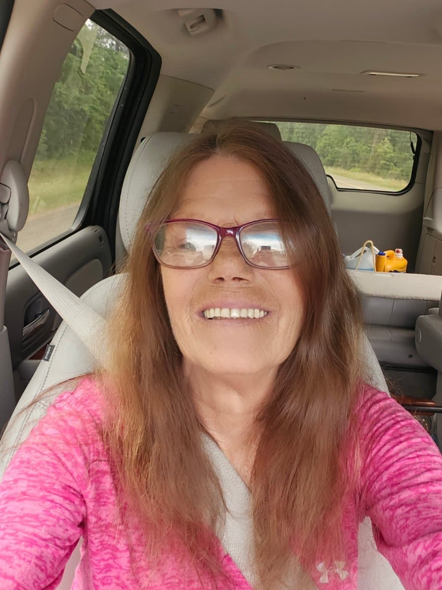 Photo of Lisa Phillips